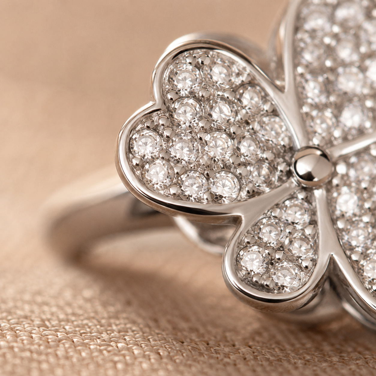 Pavé Clover Spinner Ring – Fidget Anxiety Ring Gold Silver CZ, Lucky Gift for Her