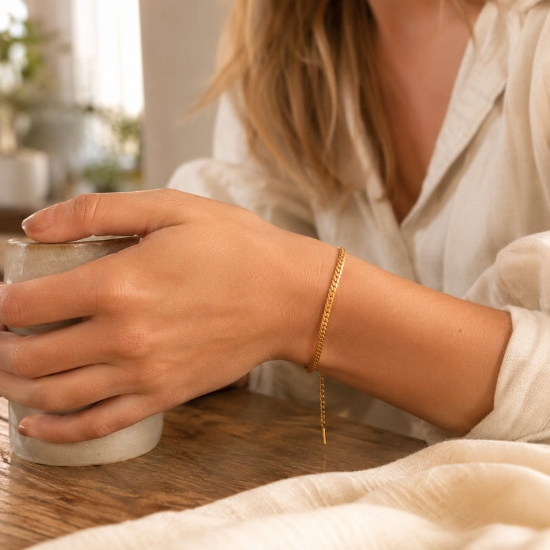 Gold Cuban Chain Bracelet – Gold Stainless Steel Dainty Layering Bracelet for Women