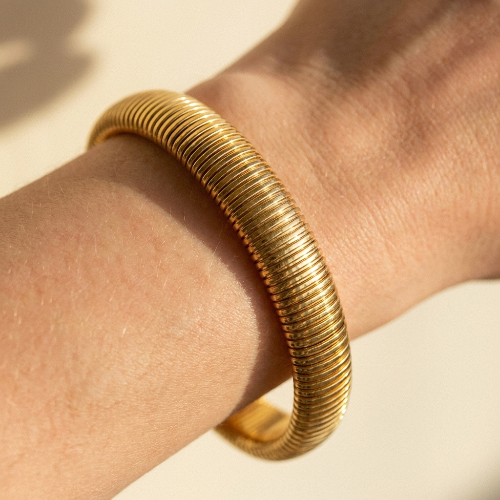 Gold Ribbed Cuff Bracelet – Elastic Stainless Steel Retro Bangle, Unisex Gift